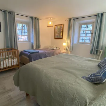 Farm stay Mas De Veroncle, Piscine Et Quietude A